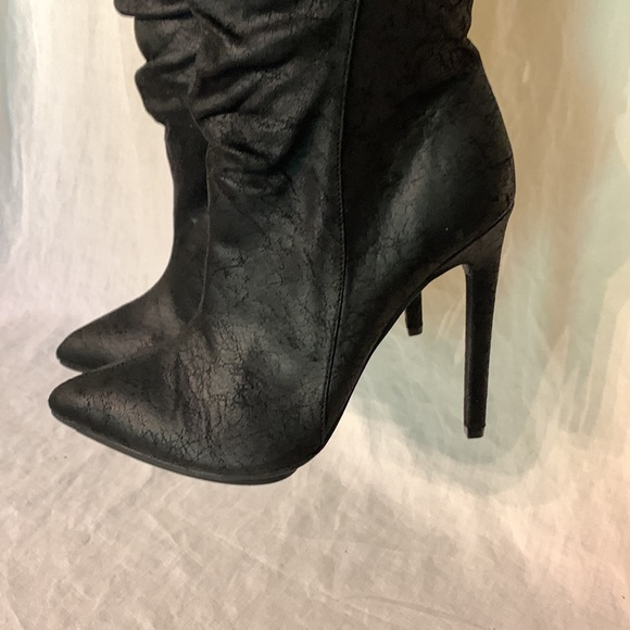 High heel boots - Picture 3 of 5